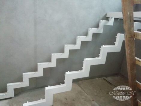 Лестница 13-2